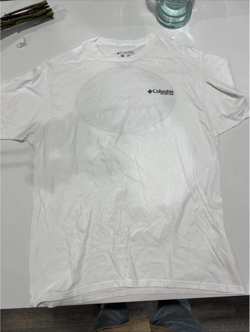 Columbia Men's Short Sleeve T-Shirt Regular Fit, Graphic Print